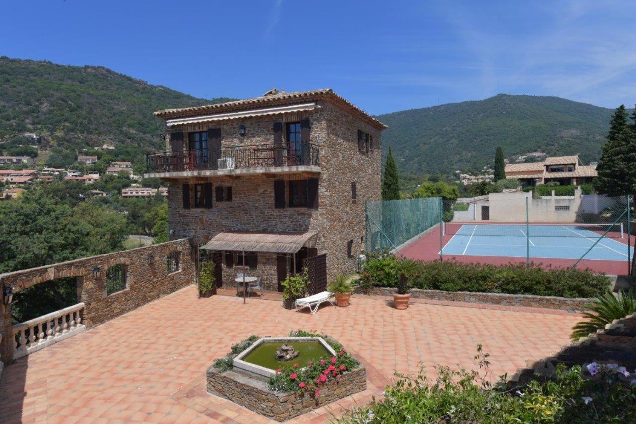 Le Rayol-Canadel-sur-MerLes Lauriers Roses公寓式酒店 外观 照片